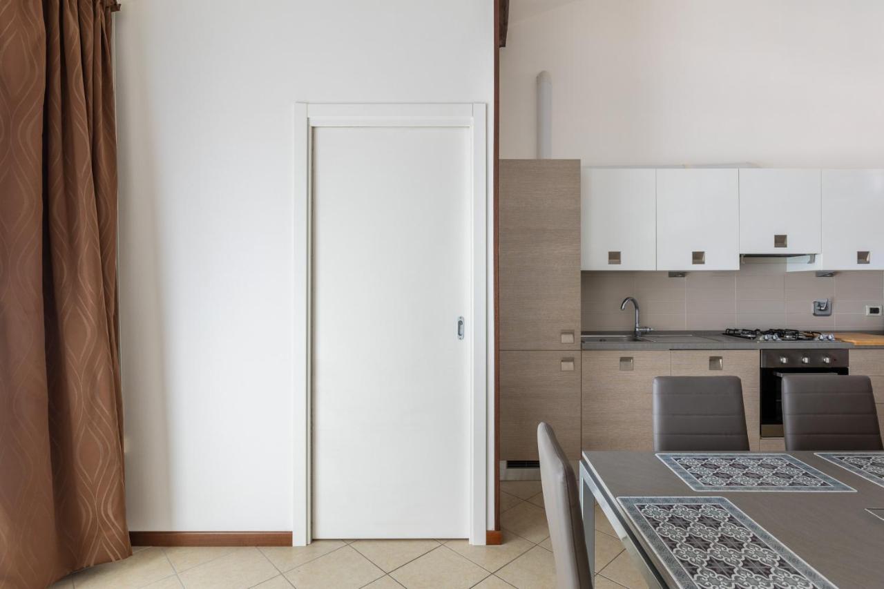 Cozy Mezzanine Apartment By Wonderful Italy Bologna Kültér fotó