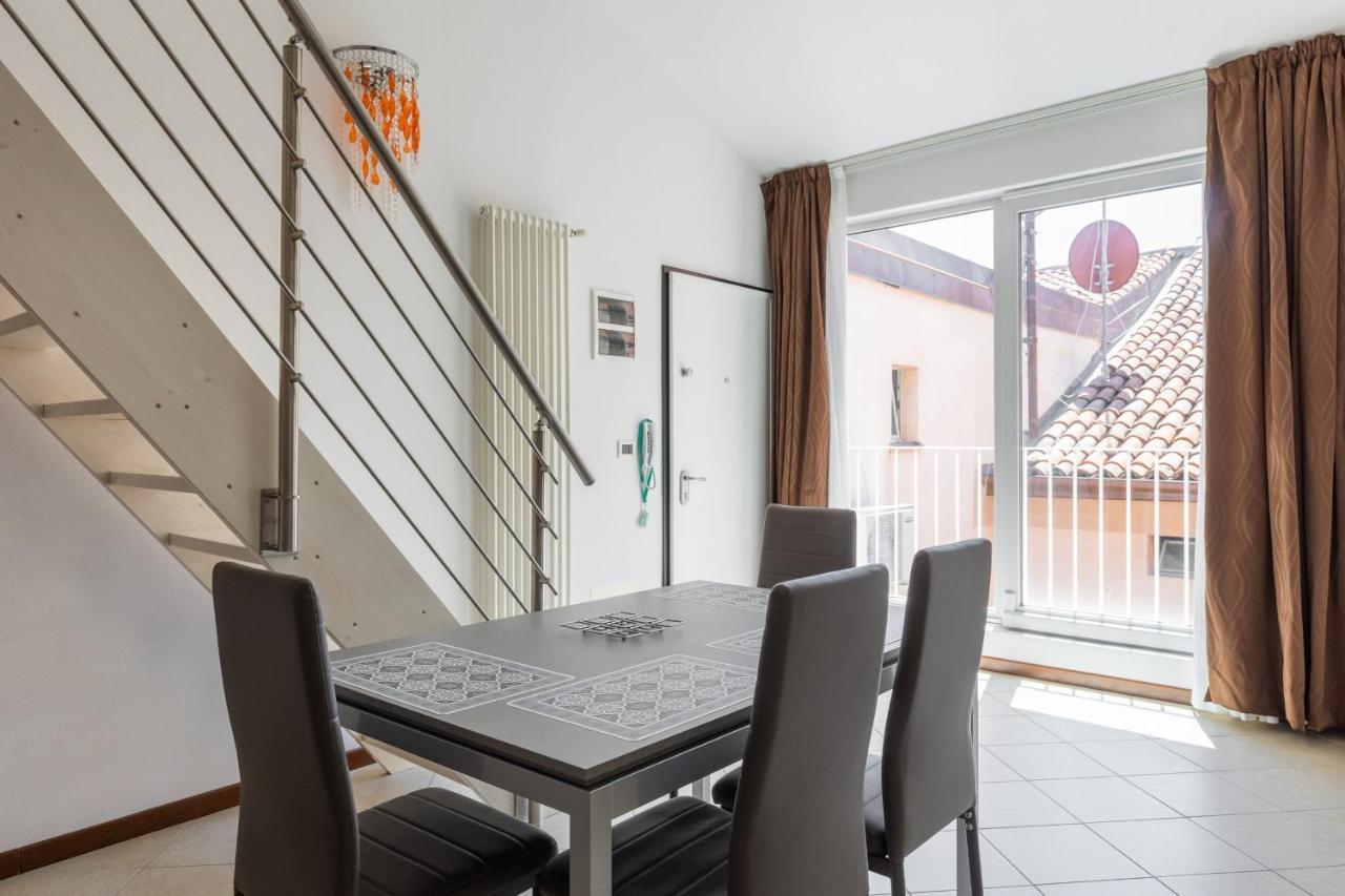 Cozy Mezzanine Apartment By Wonderful Italy Bologna Kültér fotó